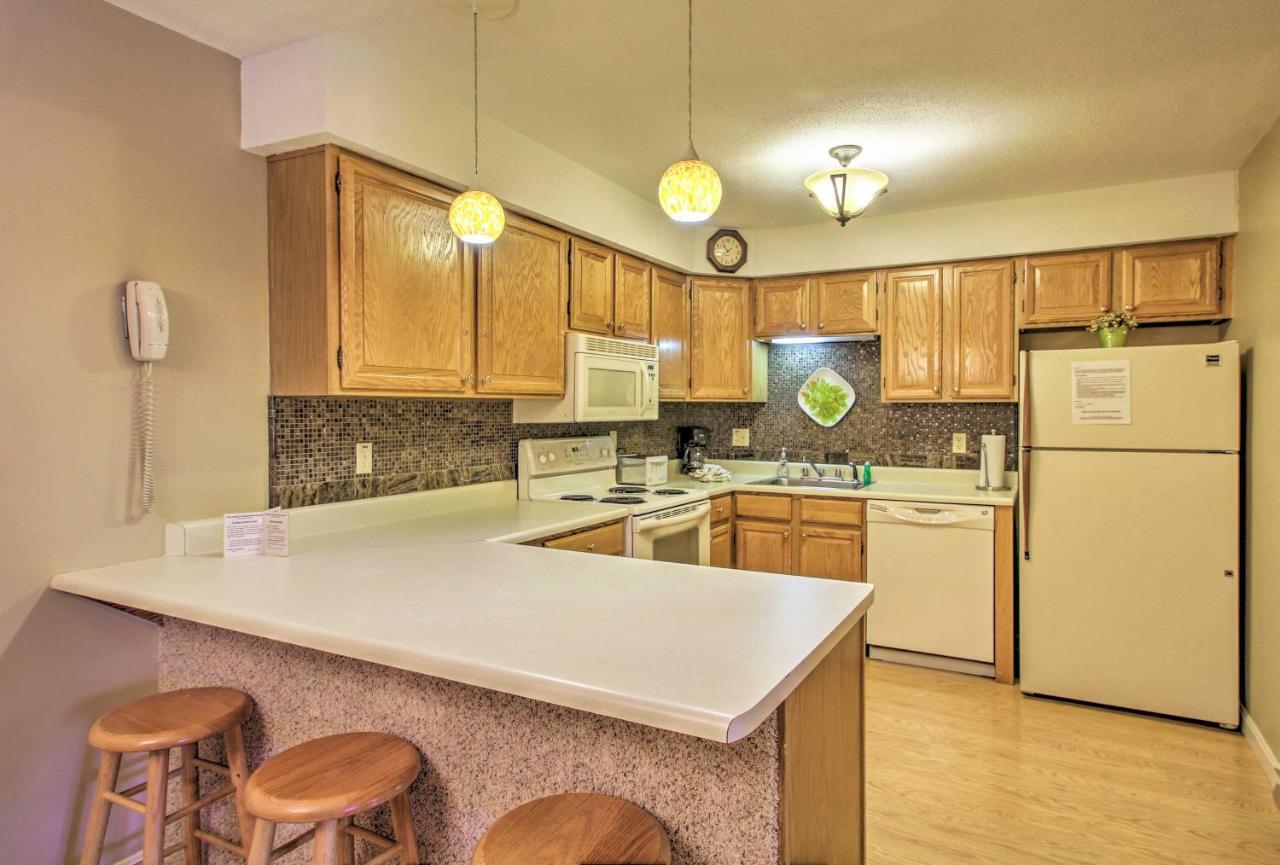 Lincoln Resort Condo With Pool Access - Near Hiking! 外观 照片